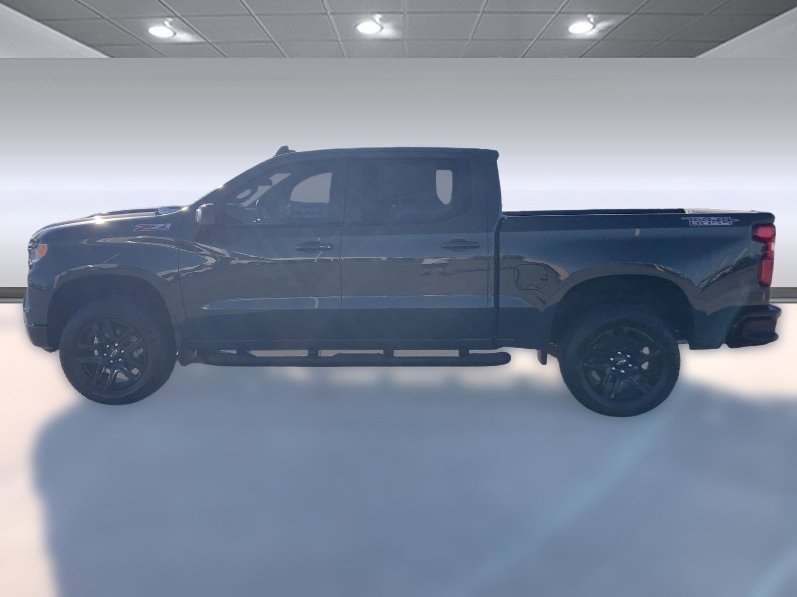 2026 Chevrolet Silverado 1500 LT Trail Boss photo 2