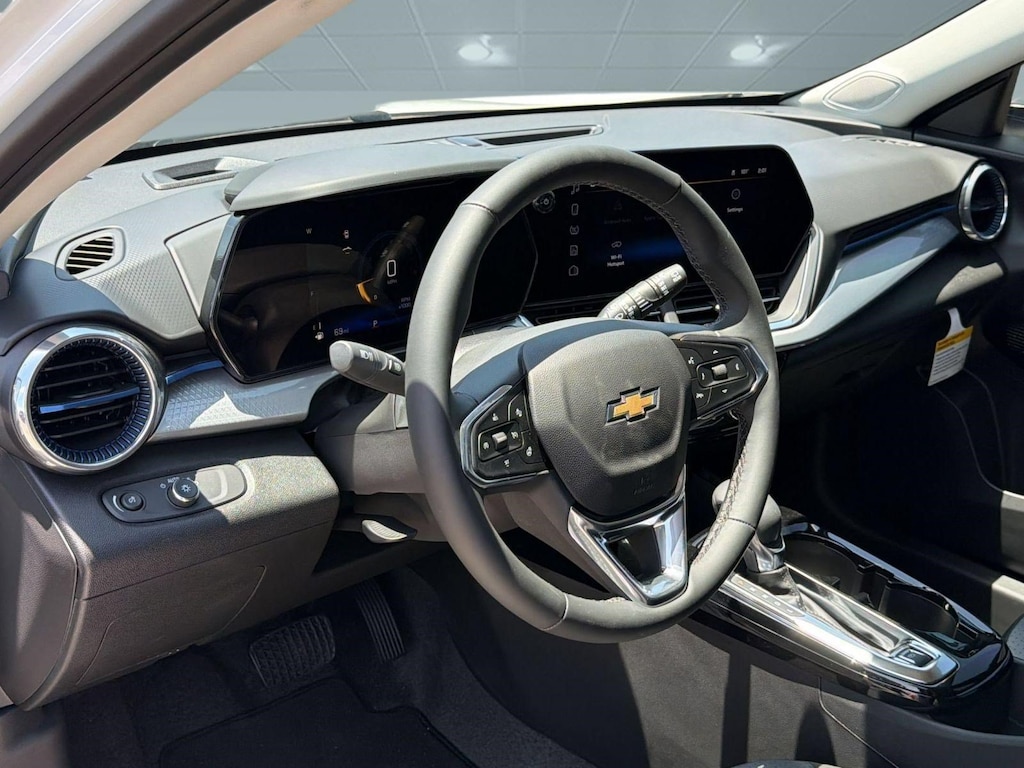 New 2026 Chevrolet Trax LT SUV