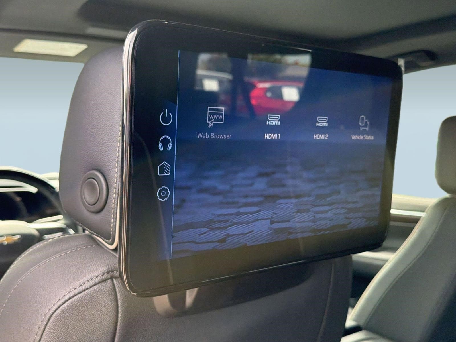2025 Chevrolet Suburban Premier - Photo 29