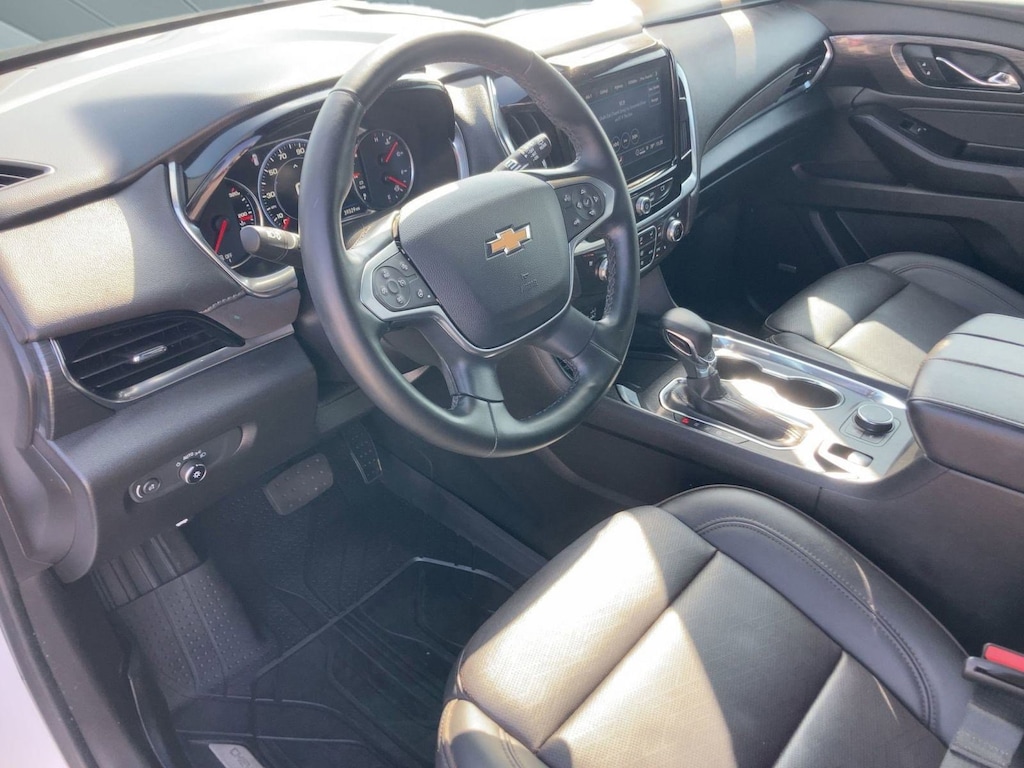 Used 2023 Chevrolet Traverse High Country SUV