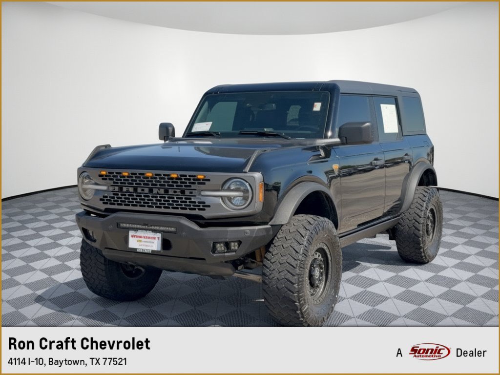Used 2023 Ford Bronco Badlands SUV