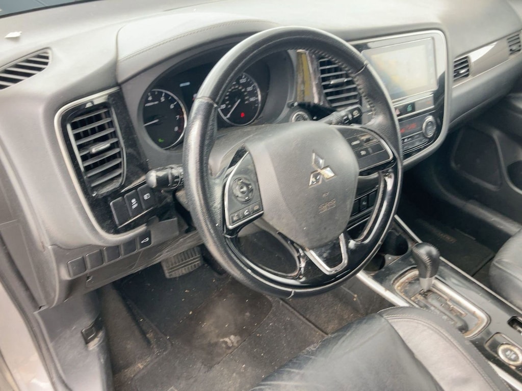 Used 2019 Mitsubishi Outlander SEL SUV