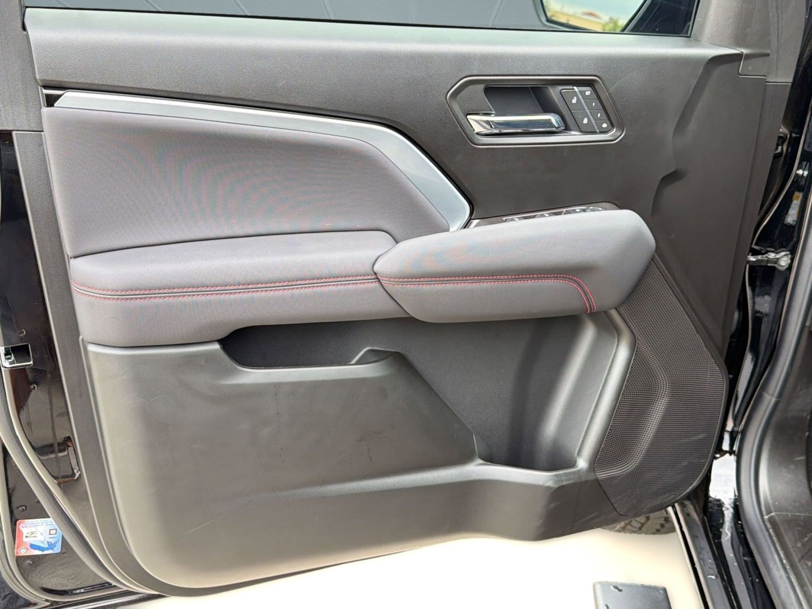 2026 Chevrolet Colorado Z71 - Photo 23