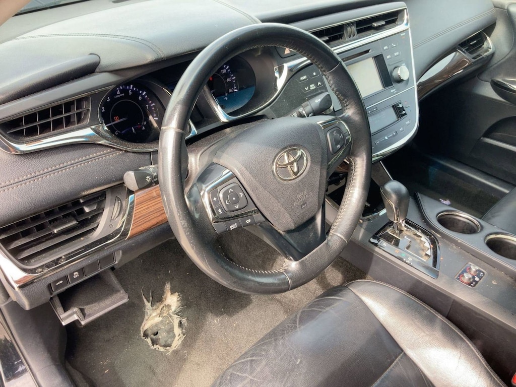 Used 2014 Toyota Avalon Limited Sedan