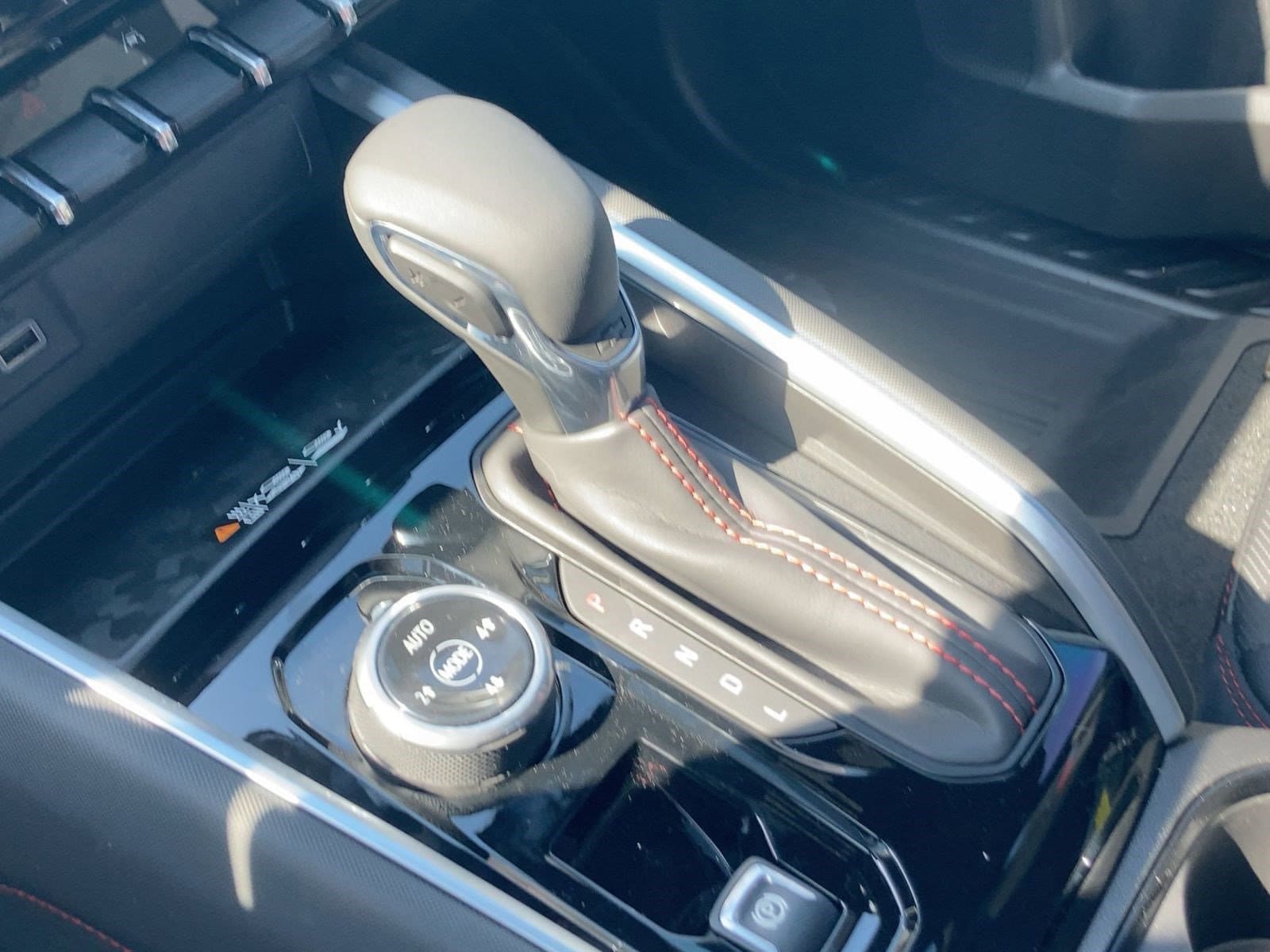 2026 Chevrolet Colorado Z71 - Photo 17