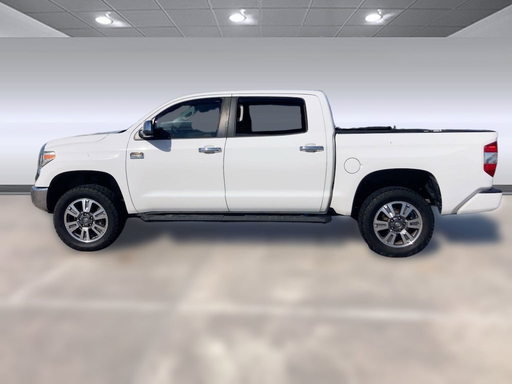 Used 2018 Toyota Tundra 4WD SR5