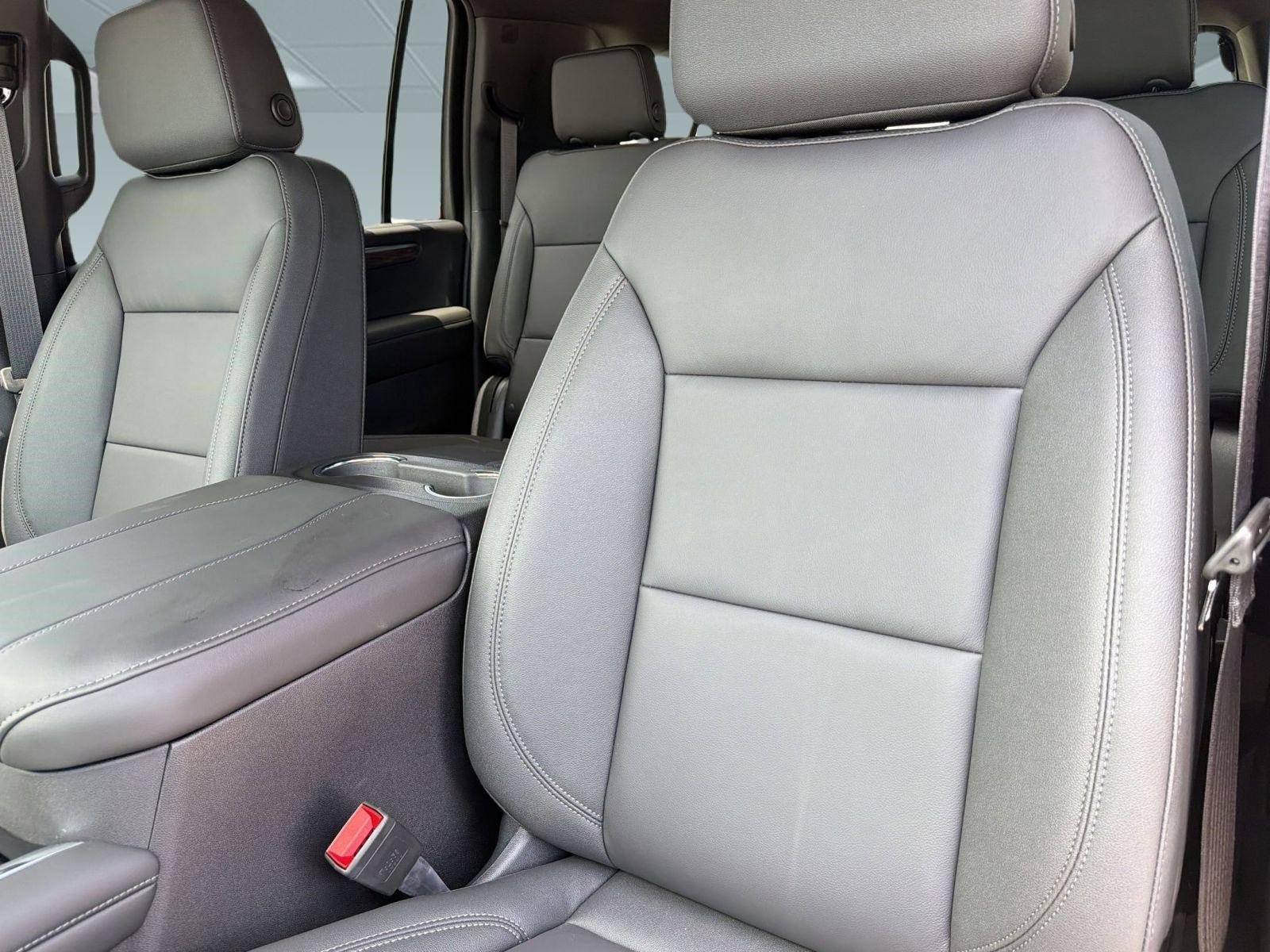 2026 Chevrolet Suburban Z71 - Photo 26
