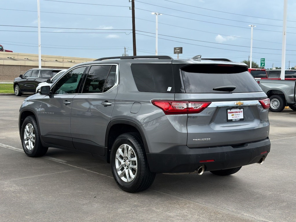 Used 2020 Chevrolet Traverse LT Cloth SUV