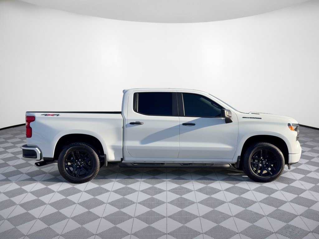 2026 Chevrolet Silverado 1500 Custom - Photo 8