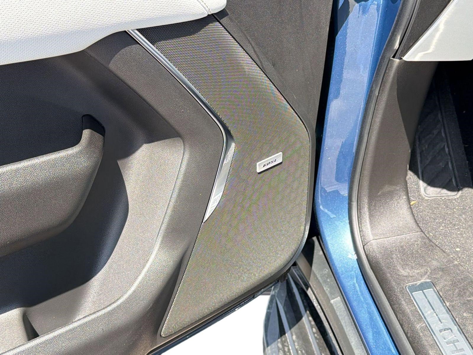 2025 Chevrolet Suburban Premier - Photo 24