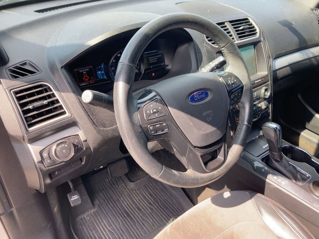 Used 2017 Ford Explorer XLT SUV