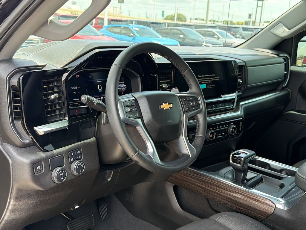 Used 2024 Chevrolet Silverado 1500 LT Truck