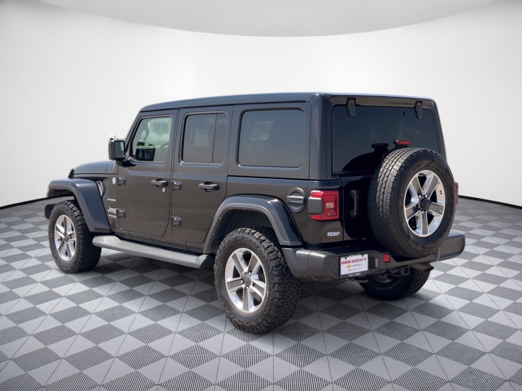 Used 2022 Jeep Wrangler Unlimited Sahara 4x4 SUV