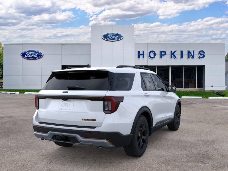 2026 Ford Explorer Tremor - Photo 8