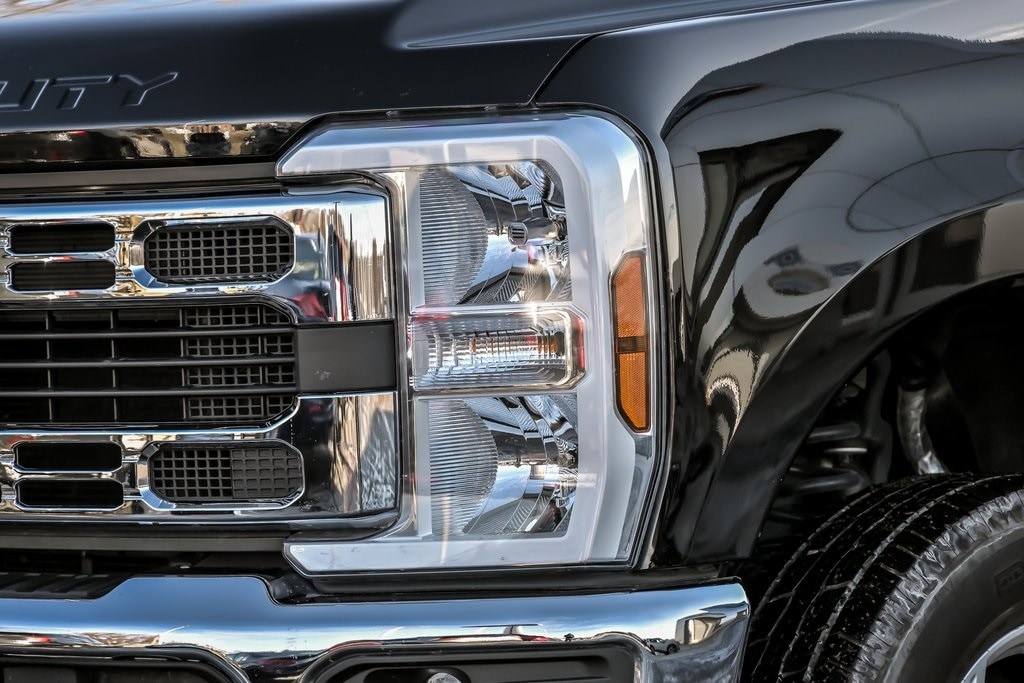 Used 2025 Ford F-250SD XLT Truck