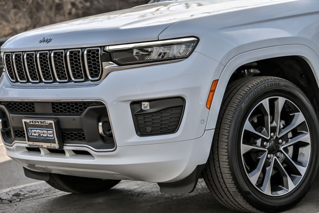 Used 2023 Jeep Grand Cherokee L Overland SUV