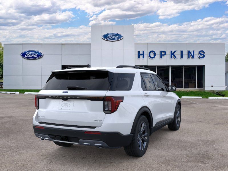 2026 Ford Explorer Active - Photo 8