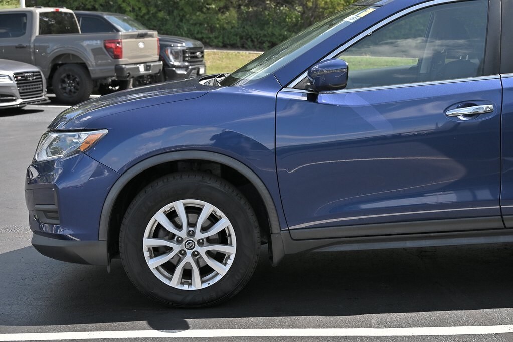 2019 Nissan Rogue S photo 4