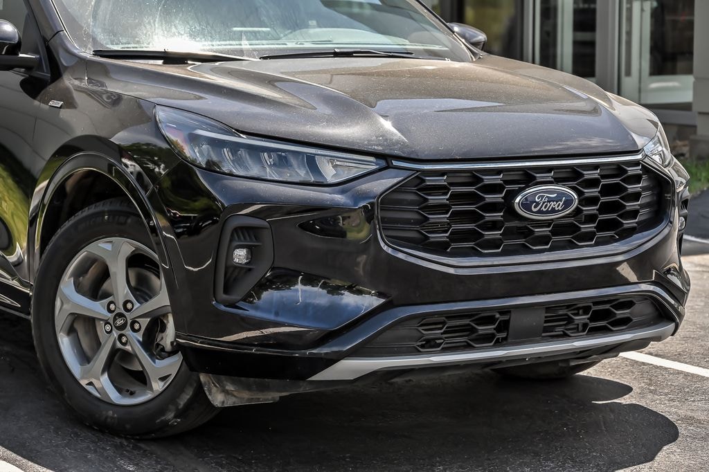 Used 2023 Ford Escape ST-Line Select SUV