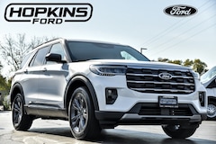 2025 Ford Explorer Active SUV