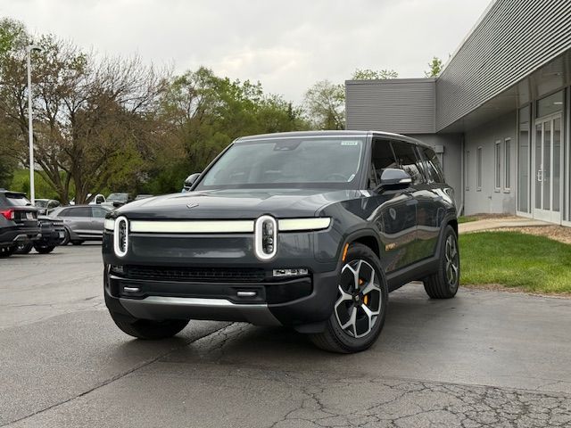 Used 2023 Rivian R1S Adventure with VIN 7PDSGABA3PN027540 for sale in Elgin, IL