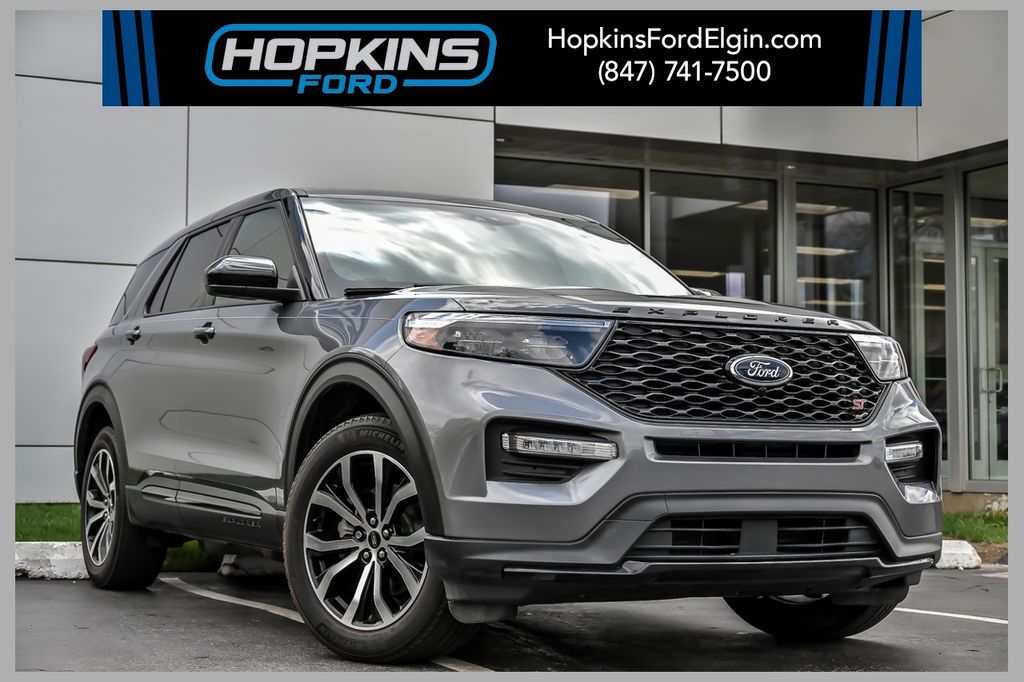 2022 Ford Explorer SUV 