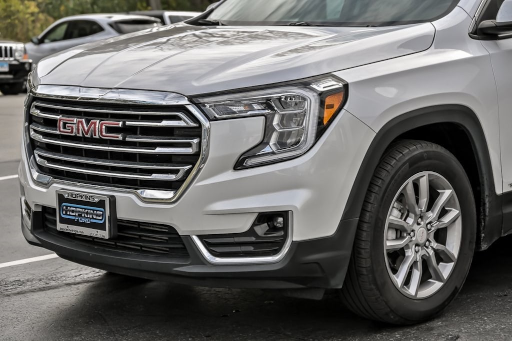 Used 2022 GMC Terrain SLT SUV