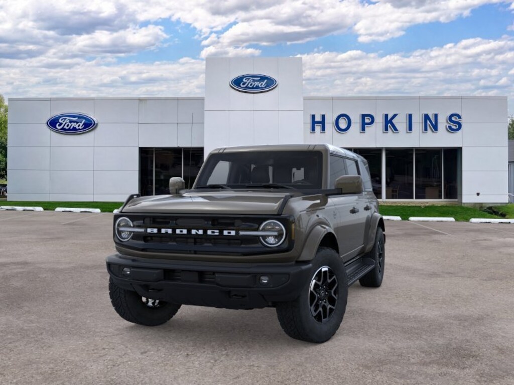 New 2026 Ford Bronco Outer Banks SUV