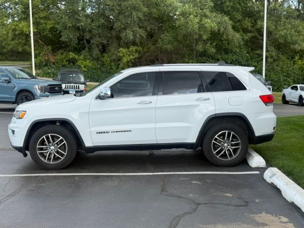 Used 2018 Jeep Grand Cherokee Limited SUV