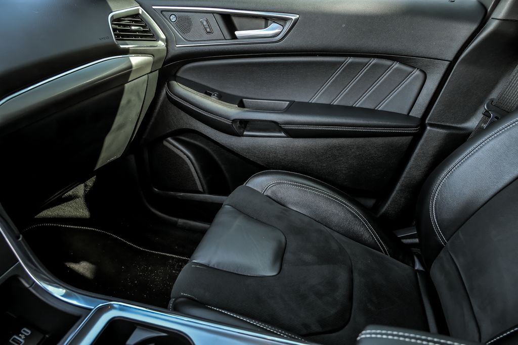 2022 Ford Edge ST - Photo 27