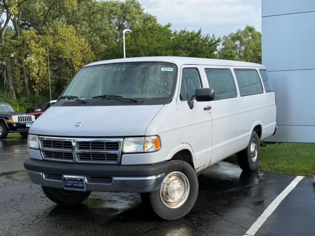 Used 1997 Dodge Ram Wagon 3500 SLT Wagon