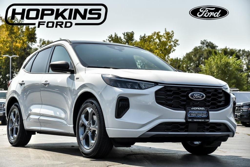 2024 Ford Escape ST-Line's photo