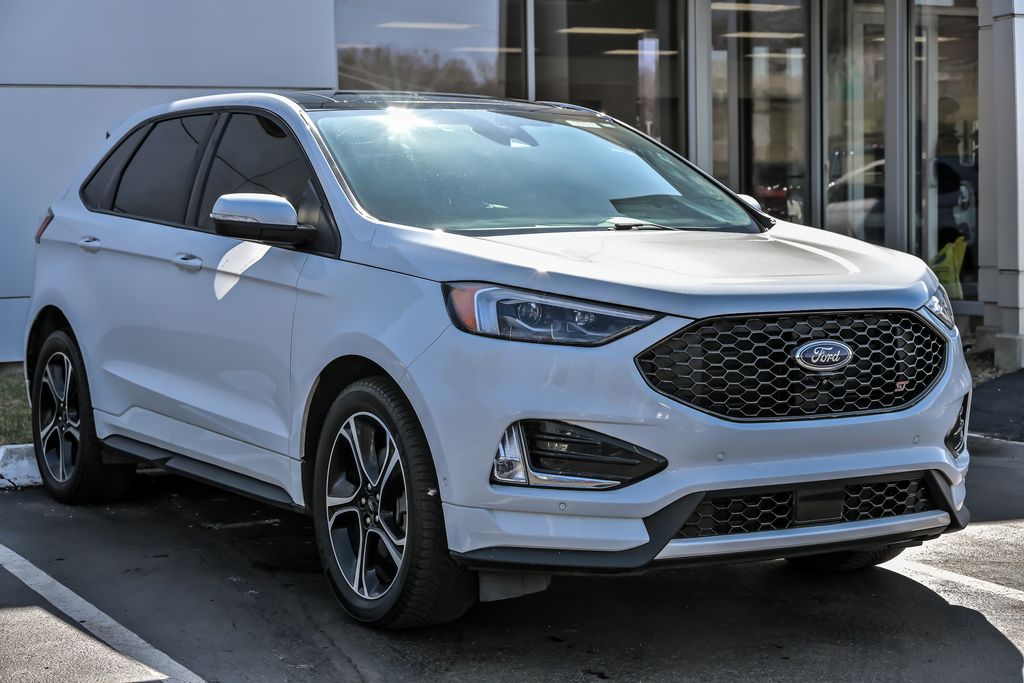 2022 Ford Edge ST - Photo 10