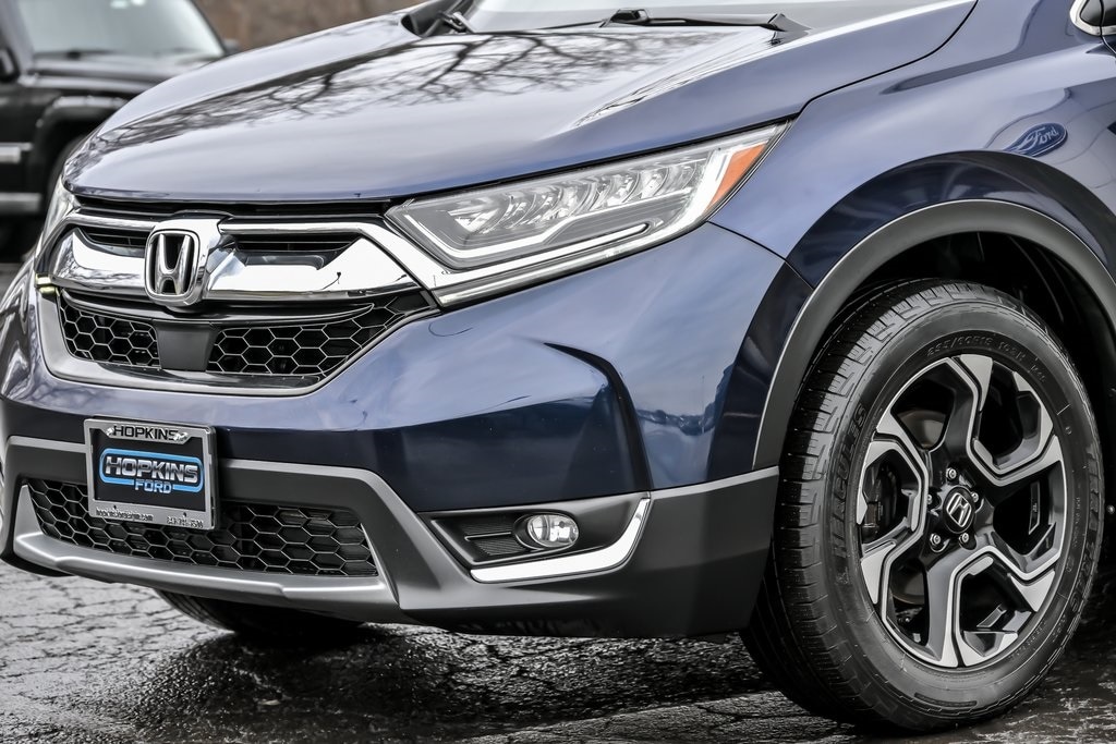 2019 Honda CR-V Touring's photo