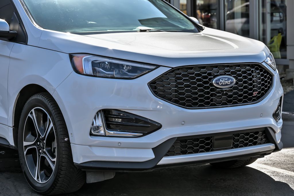 2022 Ford Edge ST - Photo 11