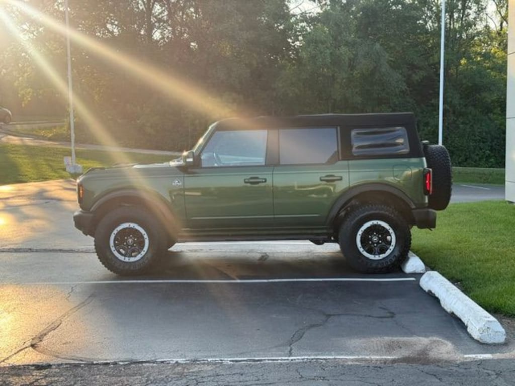 Used 2023 Ford Bronco Outer Banks SUV