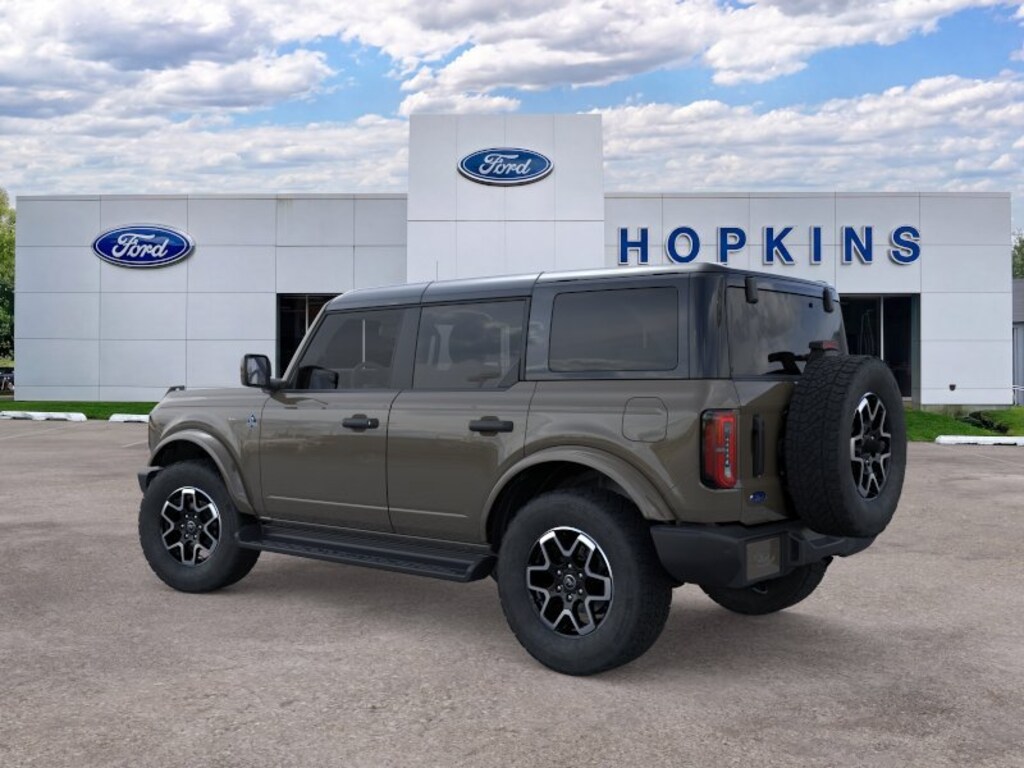 New 2026 Ford Bronco Outer Banks SUV