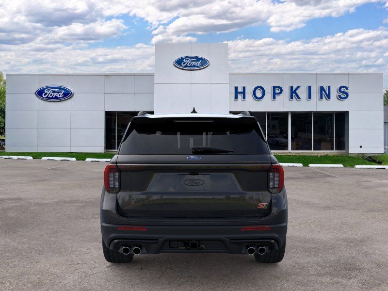 2026 Ford Explorer ST - Photo 5