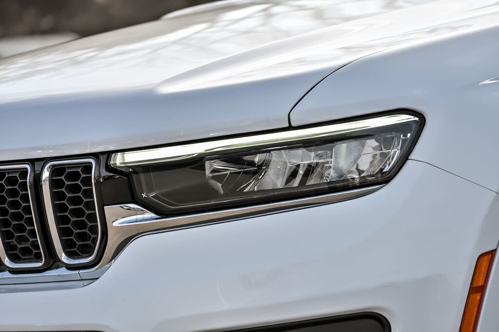 Used 2023 Jeep Grand Cherokee L Overland SUV