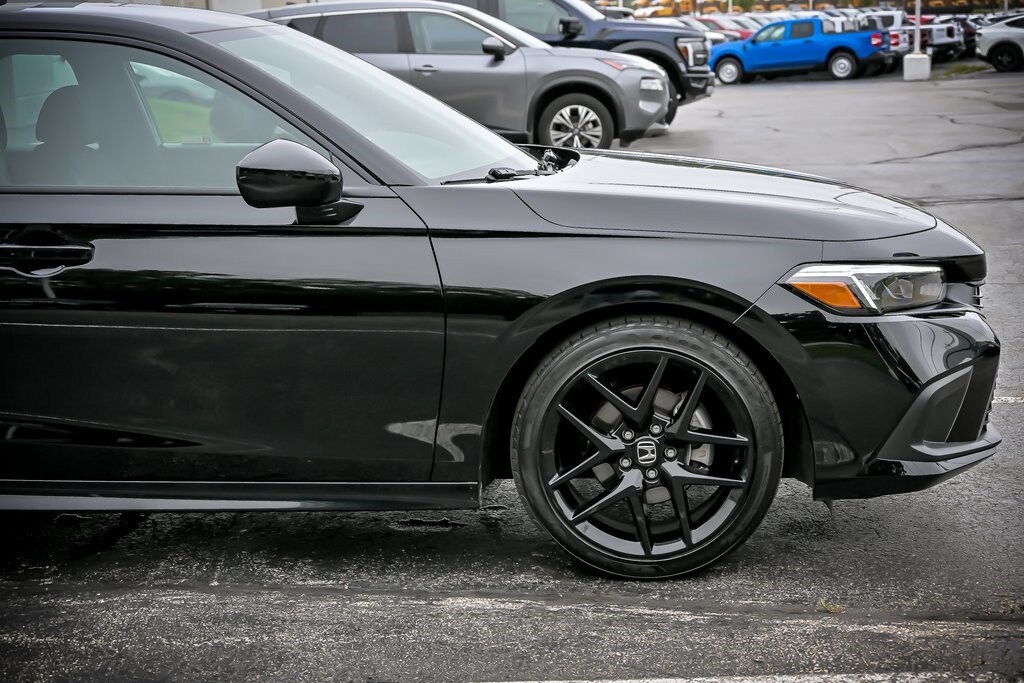 2024 Honda Civic Sport photo 3