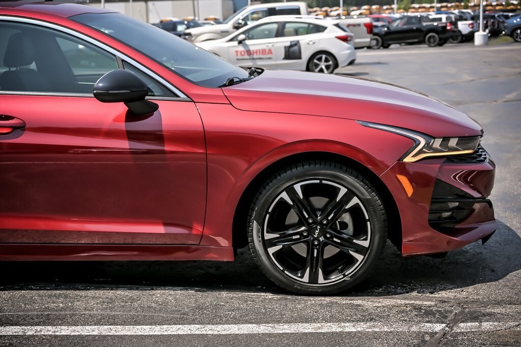 2023 Kia K5 GT-Line photo 4