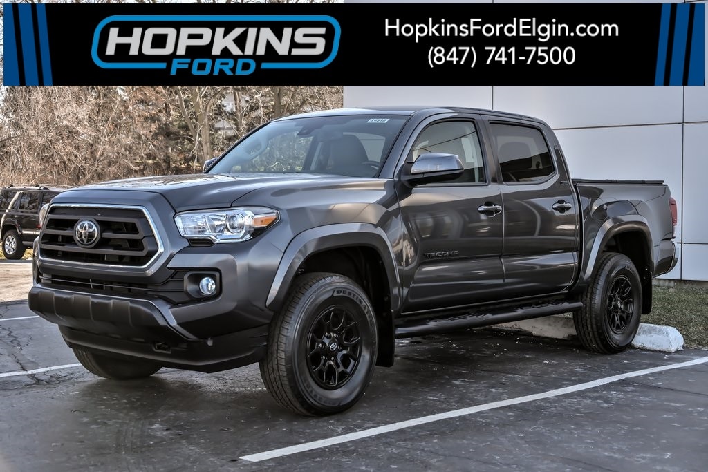 2021 Toyota Tacoma SR5's photo