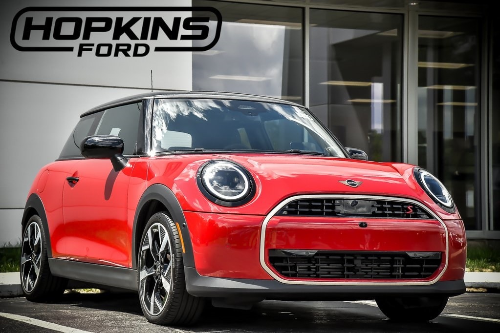 2025 MINI Cooper S Iconic