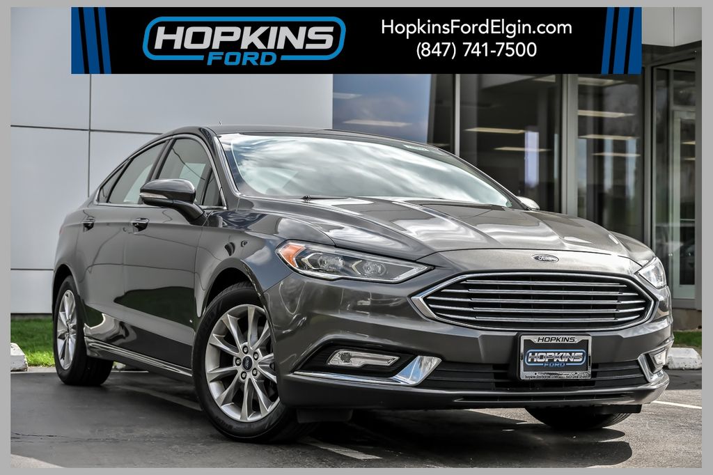 2017 Ford Fusion SE