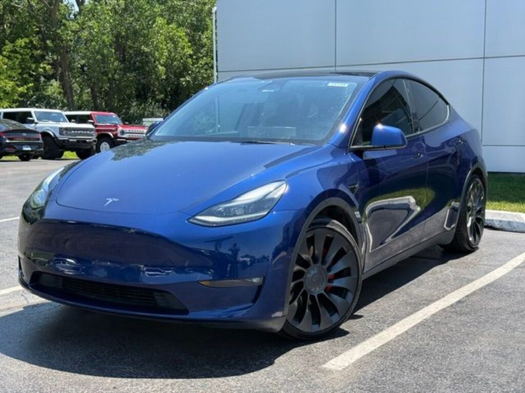 Used 2022 Tesla Model Y Performance SUV