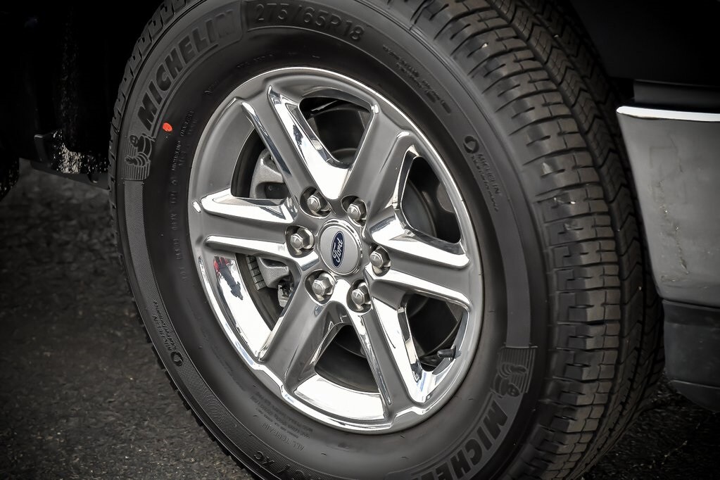 2024 Ford F-150 XLT photo 3