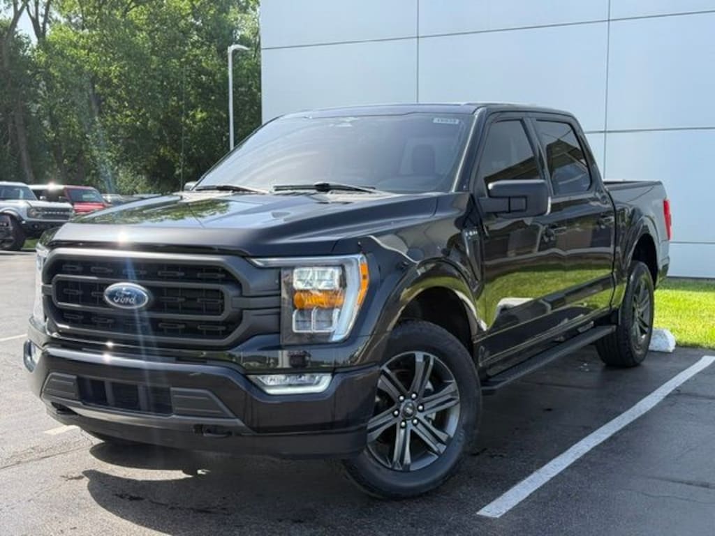 Used 2023 Ford F-150 XLT Truck