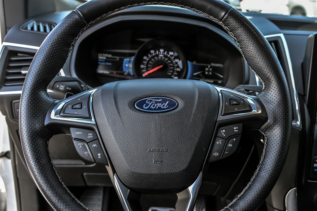 2022 Ford Edge ST - Photo 21
