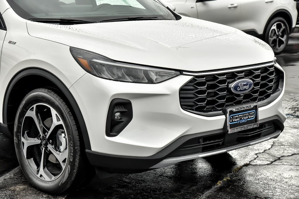 New 2025 Ford Escape ST-Line Select SUV