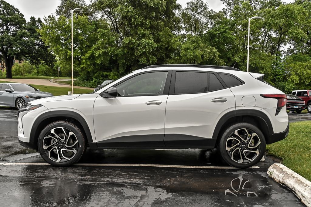 Used 2024 Chevrolet Trax 2RS SUV